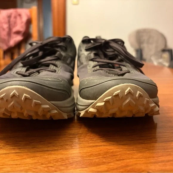 Women’s Saucony Peregrine 10 GTX Trail Running Shoes black grey runners - Picture 3 of 8